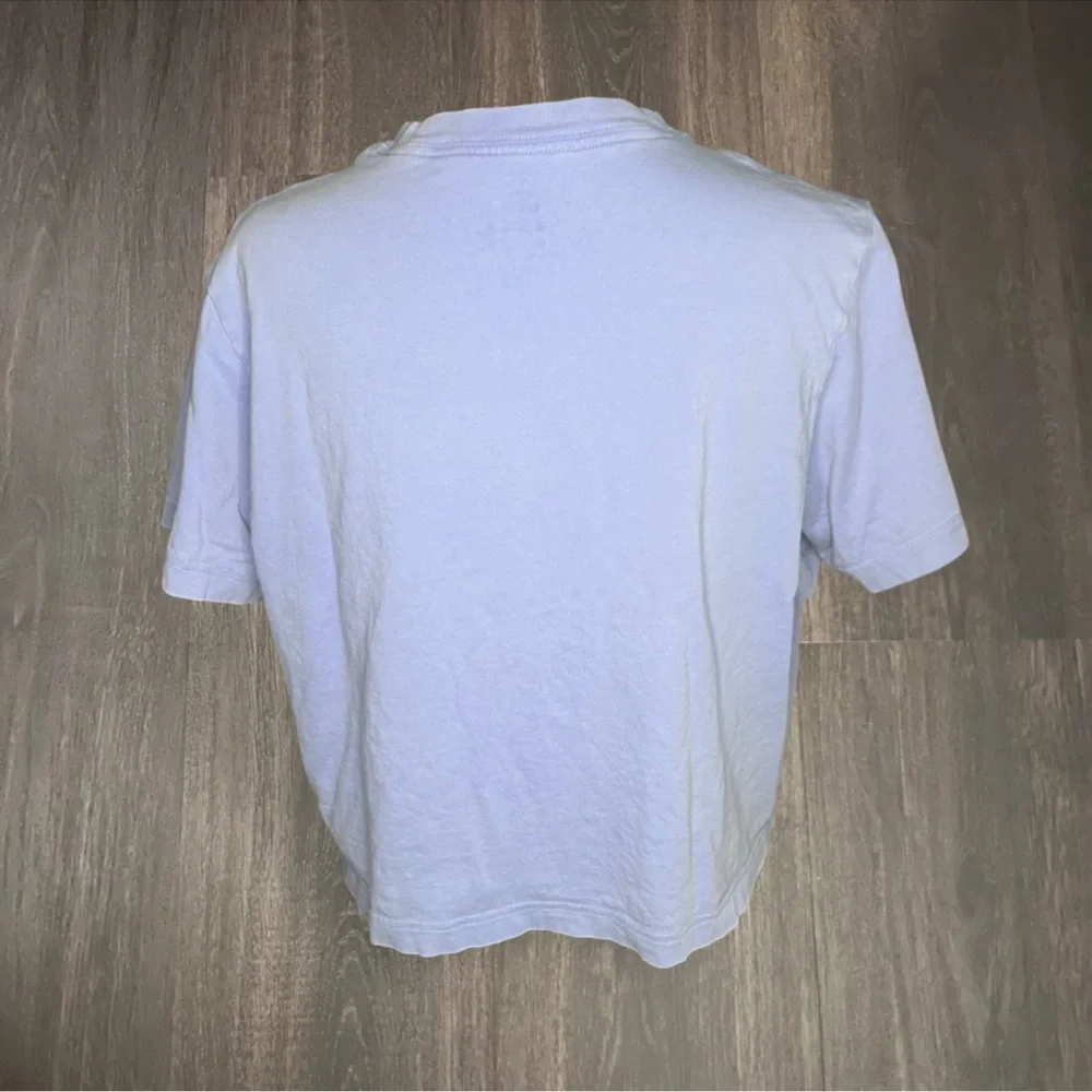 Nike “Athlete” Cropped Graphic Tee Purple Size M/L‎